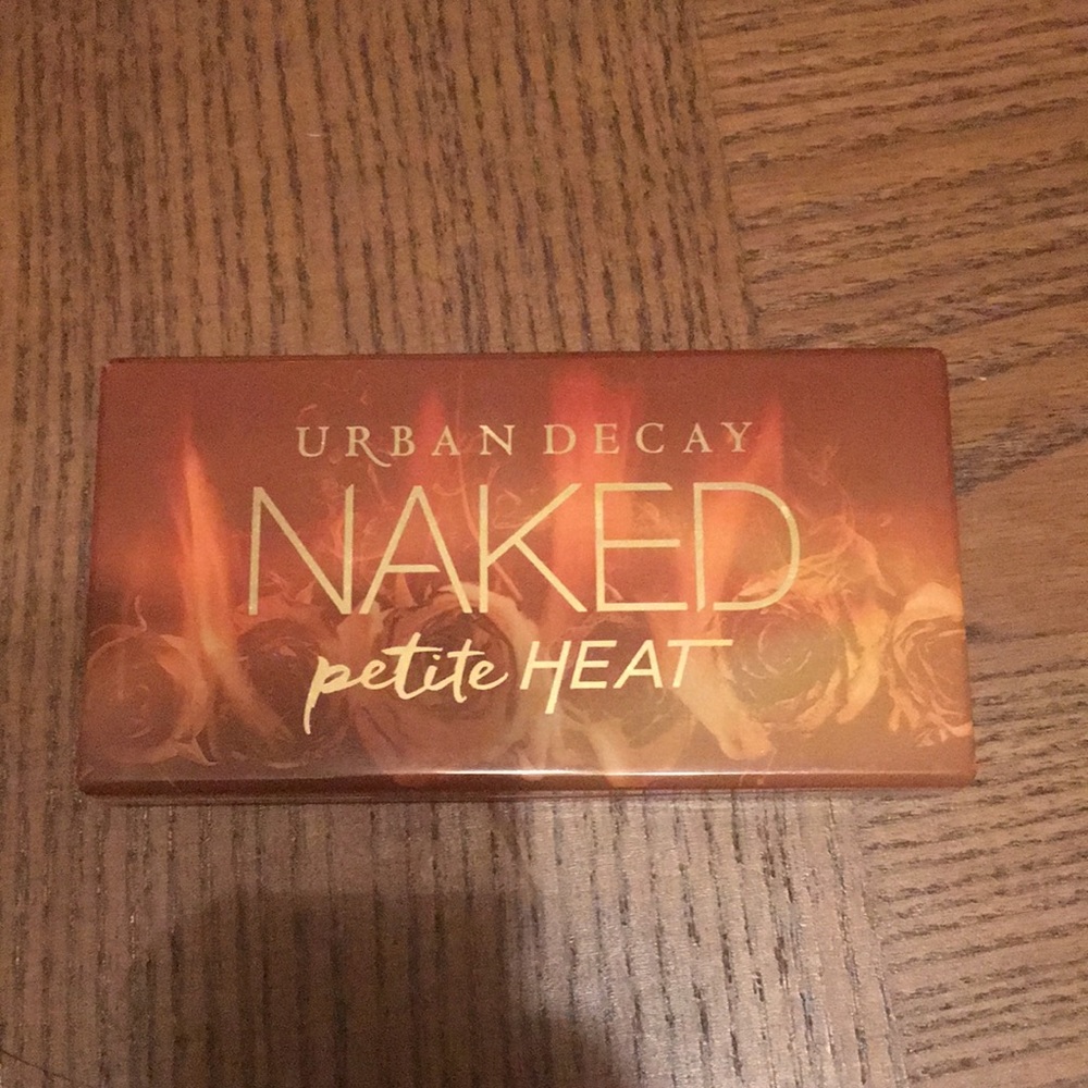 Urban Decay Naked Petite Heat